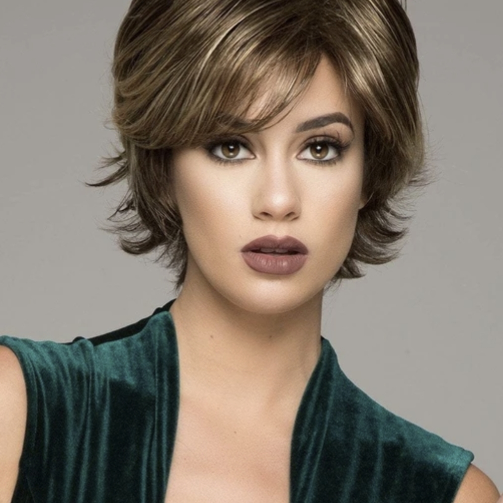 Raquel Welch Wig - Boost - Picture 7 of 13